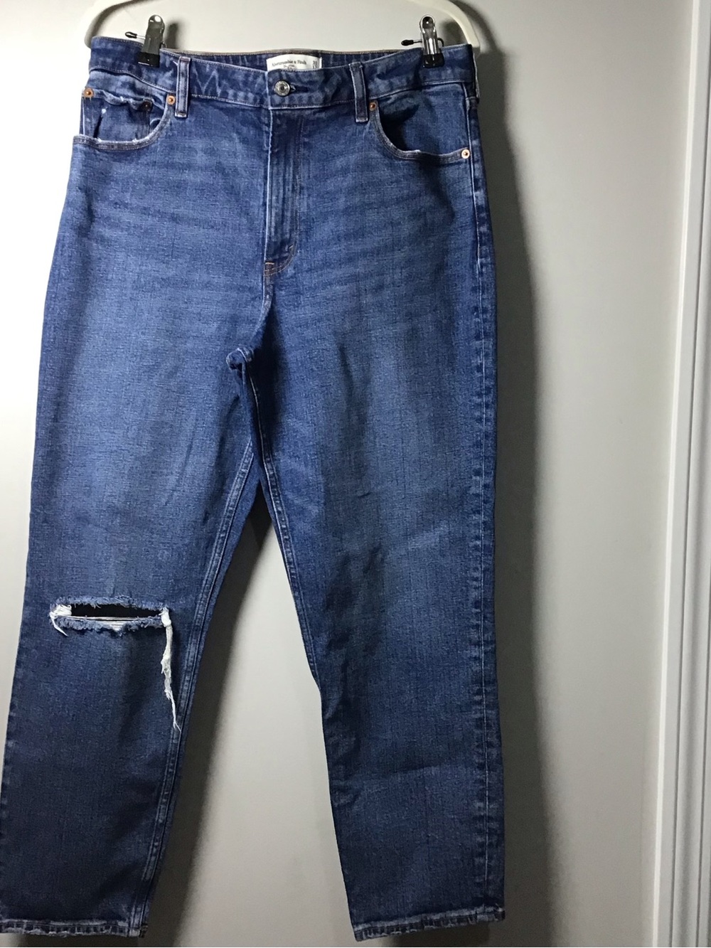 Abercrombie & Fitch The Mom High Rise Curve Love Jeans Dark Blue Sz 31/12
